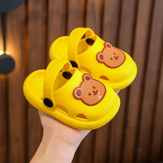 Baby Summer Sandals for Boy Girls Cartoon Bear Kids Flip Flop Toddler Rubber Slippers for Children Home Garden Beach anti Shoes