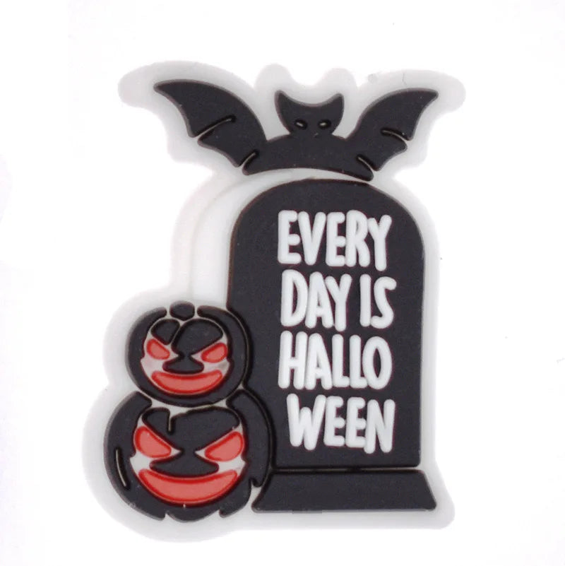 1-32Pcs Halloween Ghost Shoes Charms PVC Cartoon Shoe Decoration Accessories Buckle Fit Clog Sandal Wristband Kids Gifts